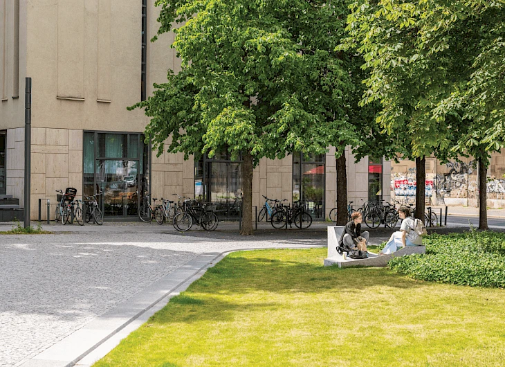 Hegelplatz, Berlin 10